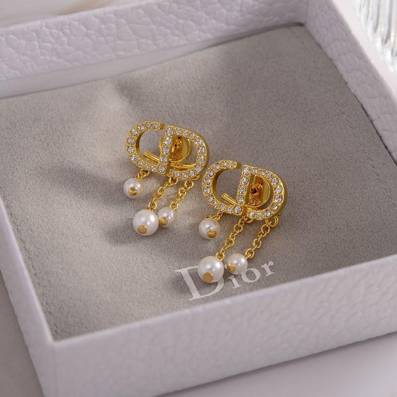 chr1st1an D10r earrings